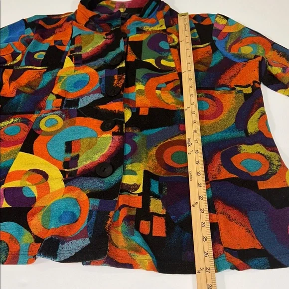 Ali Miles Colorful Geometric Button-Down Tunic - Picture 5 of 6
